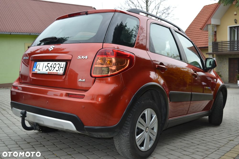 Suzuki SX4 1.6 Premium 4WD - 6
