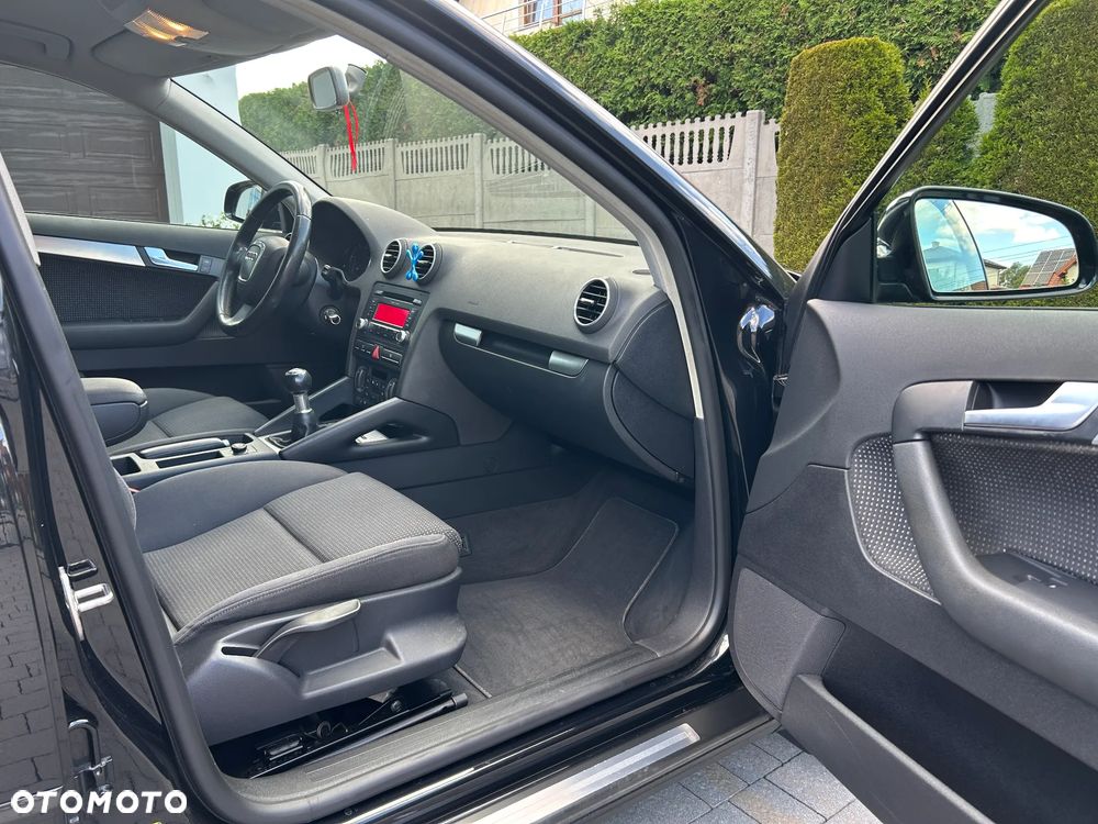 Audi A3 Sportback - 18