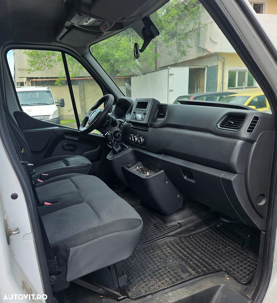 Renault Master - 3