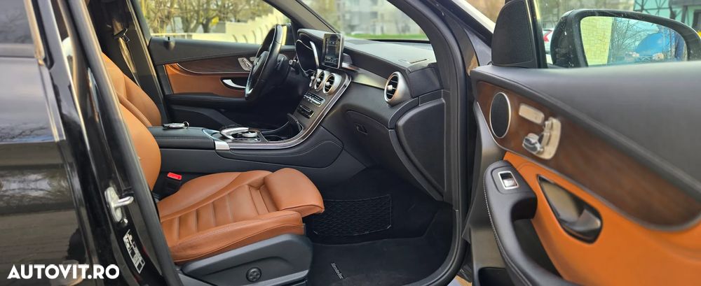 Mercedes-Benz GLC 250 d 4MATIC - 11