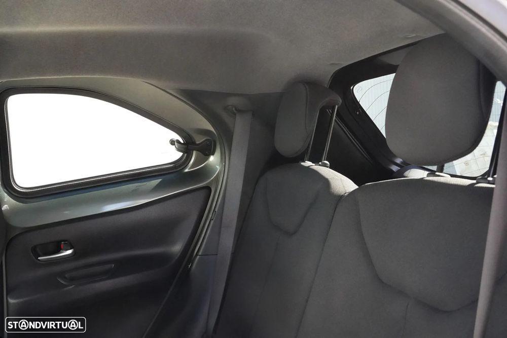 Toyota Aygo X 1.0 Pulse - 11