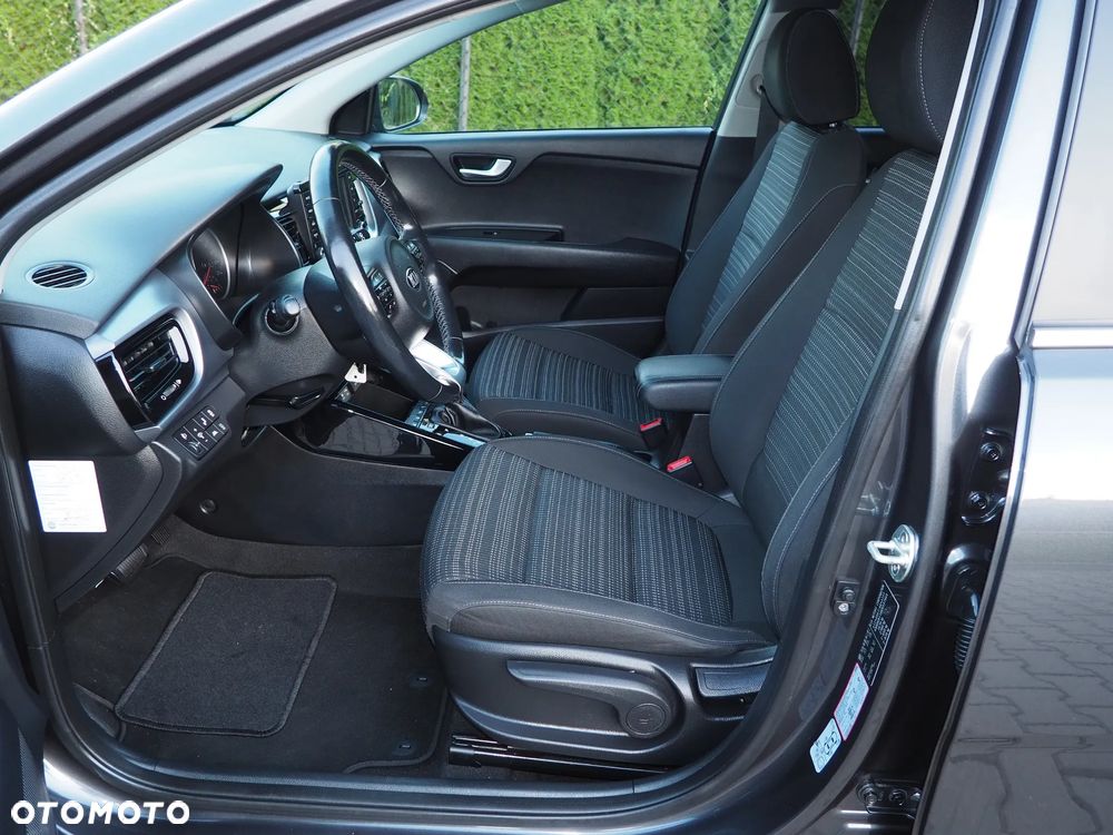 Kia Stonic 1.0 T-GDI DCT OPF Platinum Edition - 24