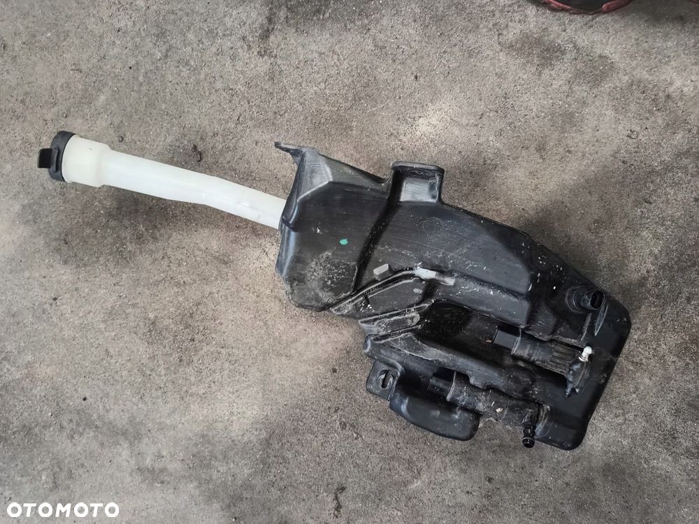 OPEL ZAFIRA C ZBIORNICZEK PŁYNU SPRYSKIWACZY XENON 13260590 - 1