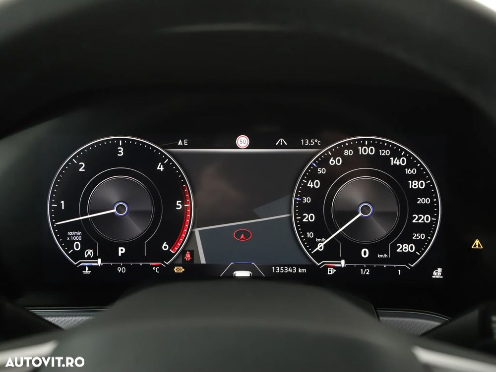 Volkswagen Touareg 3.0 V6 TDI SCR 4Motion Automatik R-Line - 13