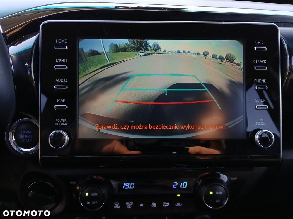 Toyota Hilux 2.8 D-4D Double Cab SR5 4x4 - 38