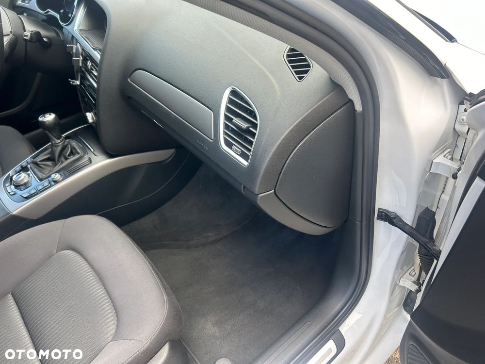 Audi A4 Avant 2.0 TDI - 16