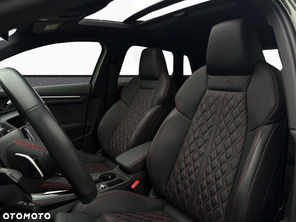 Audi S3 Sportback - 11