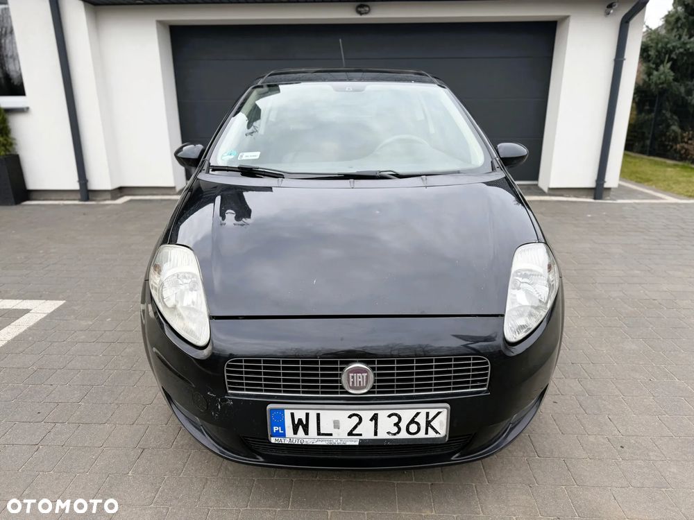 Fiat Grande Punto - 25