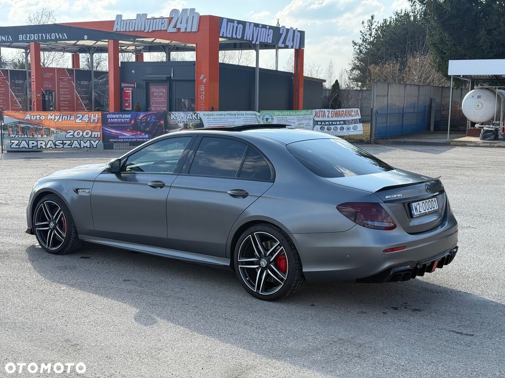 Mercedes-Benz Klasa E AMG 63 S 4Matic AMG Speedshift 9G-MCT Edition 1 - 4