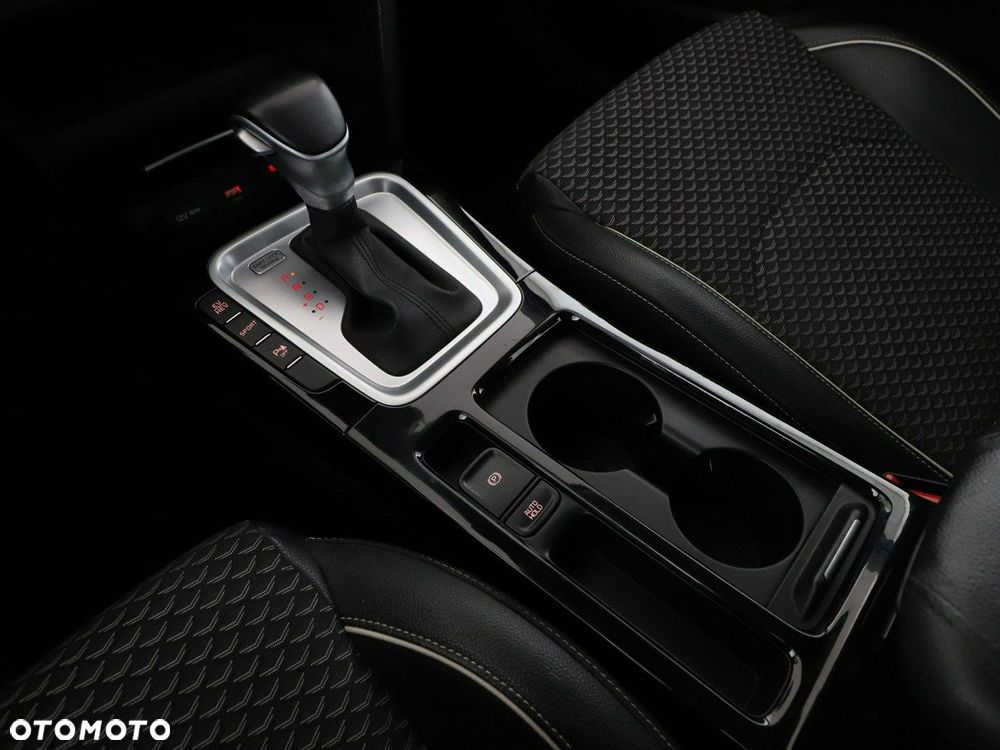 Kia XCeed 1.6 GDI DCT6 OPF Inspiration - 33