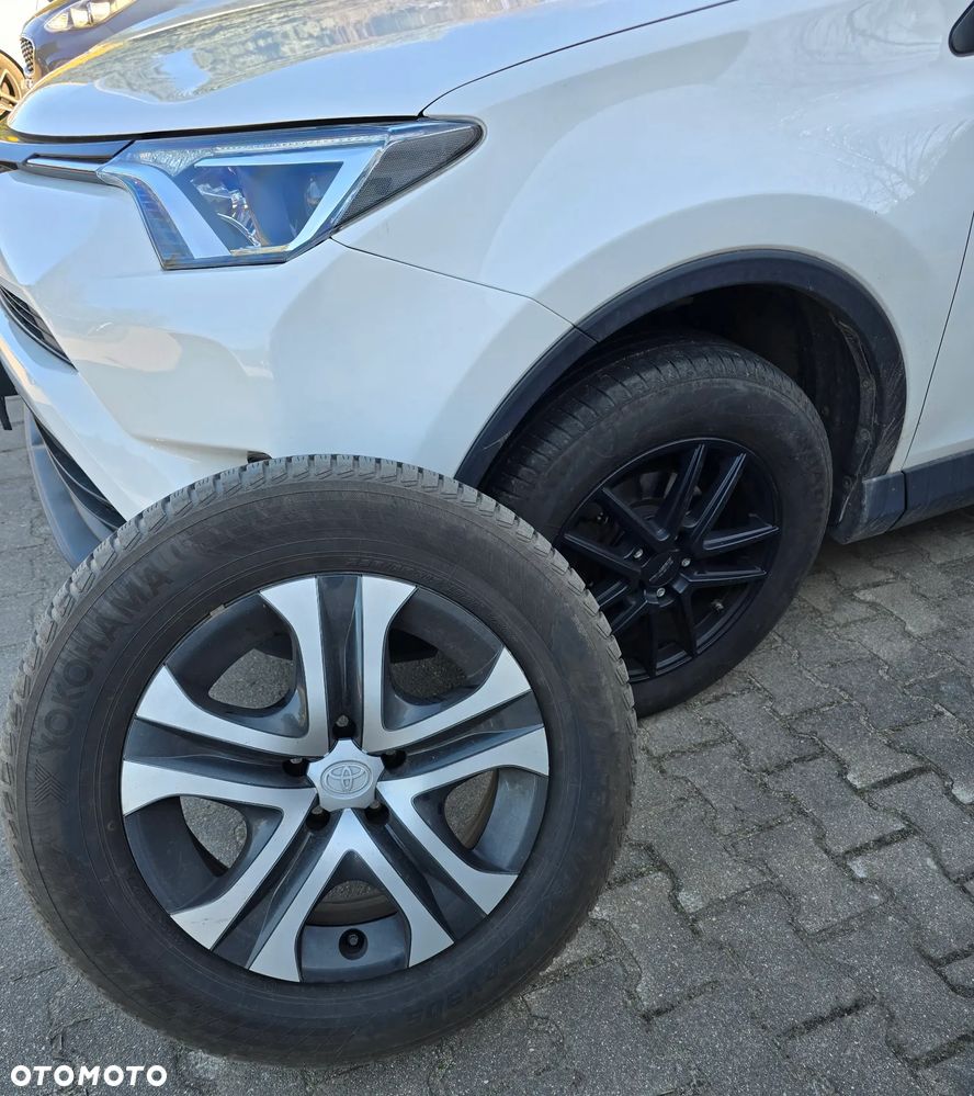 Toyota RAV4 2.0 Active 4x4 - 9