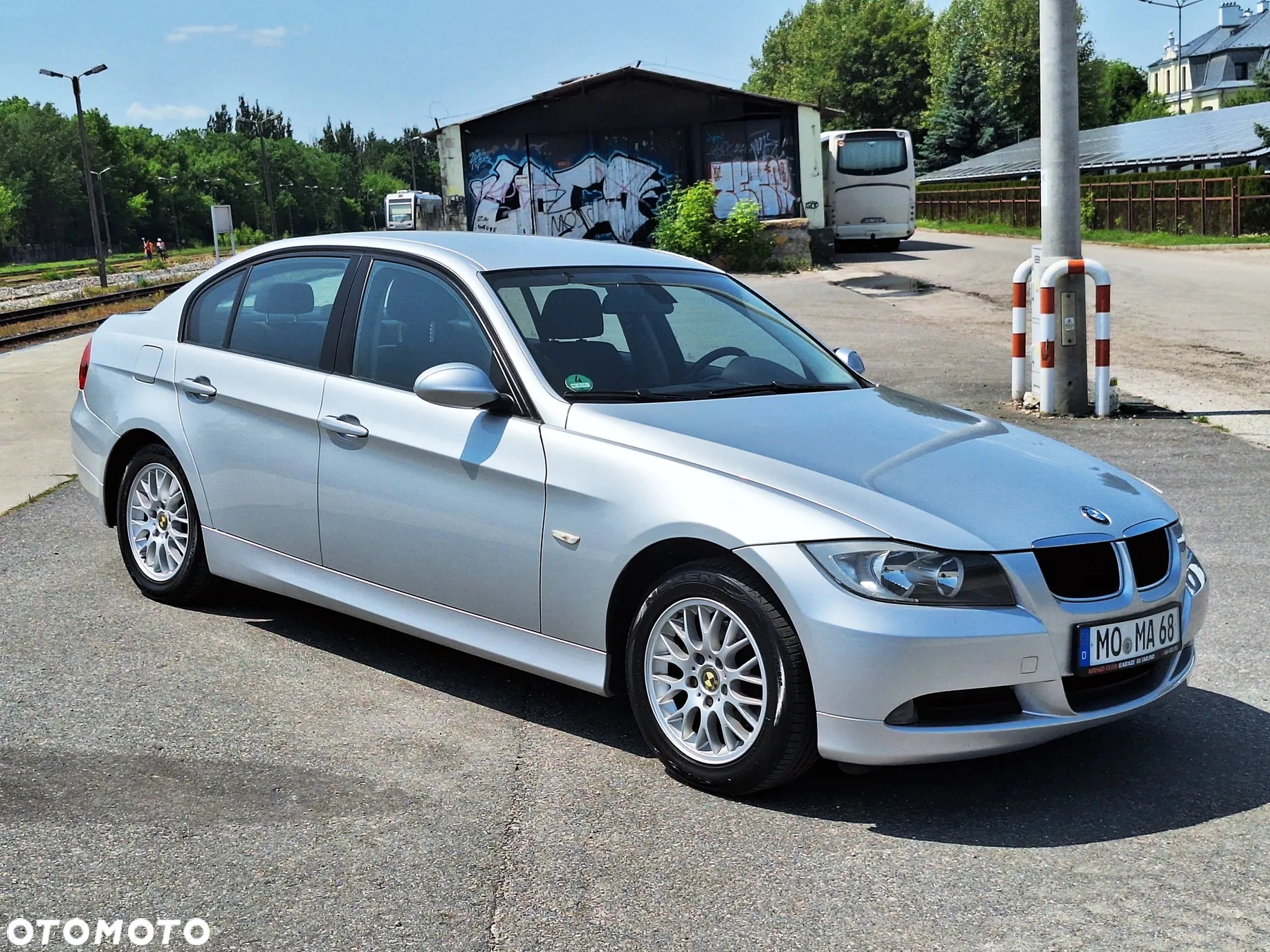 BMW Seria 3 318i - 10
