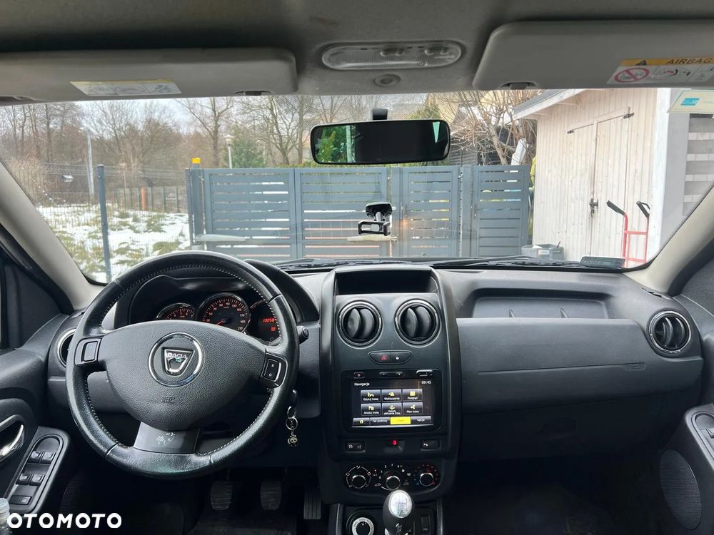Dacia Duster 1.6 Blackstorm 4x4 - 24
