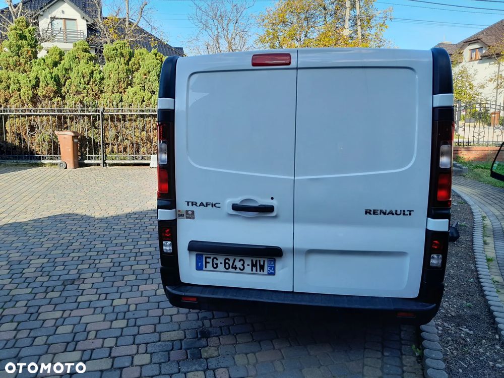 Renault TRAFIC - 6