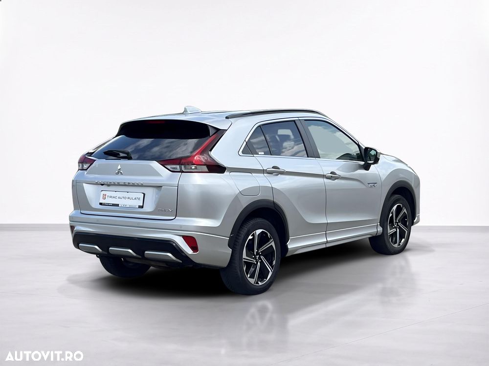 Mitsubishi Eclipse-Cross - 7