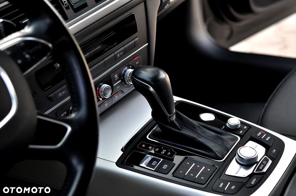 Audi A6 Avant 2.0 TDI ultra S tronic - 32