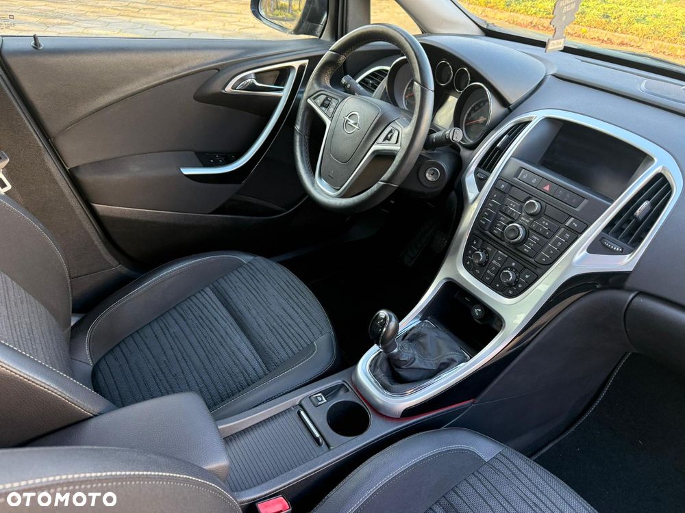 Opel Astra 1.4 Turbo ENERGY - 25