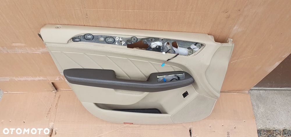 Boczek tapicerka drzwi lewy przód przednia lewa Mercedes GL X166 W166 - 2