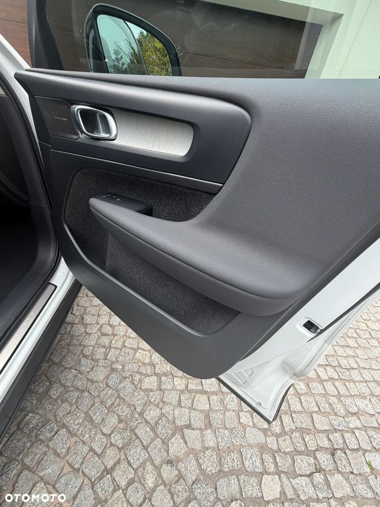 Volvo XC 40 - 21