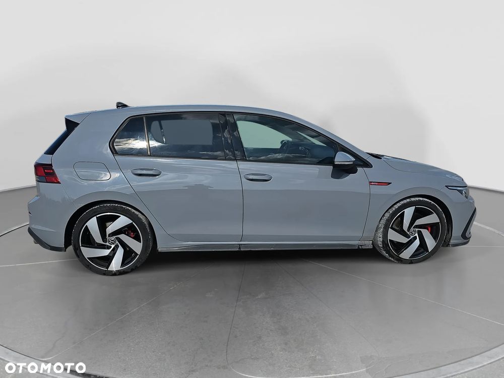 Volkswagen Golf 2021 photo 4
