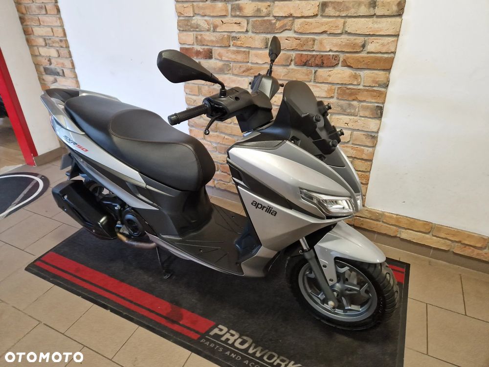 Aprilia SX - 1