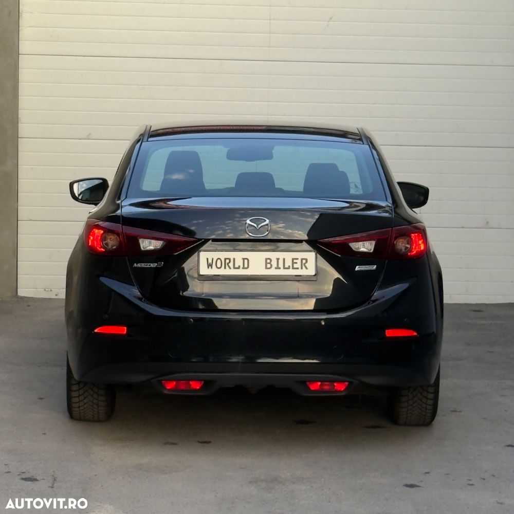 Mazda 3 - 9