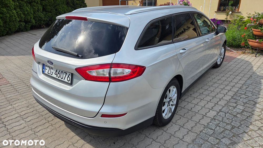 Ford Mondeo 2.0 TDCi Trend - 4