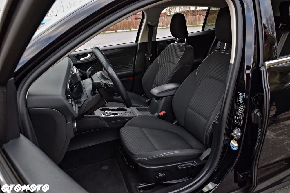 Ford Focus 1.5 EcoBoost Titanium X - 6