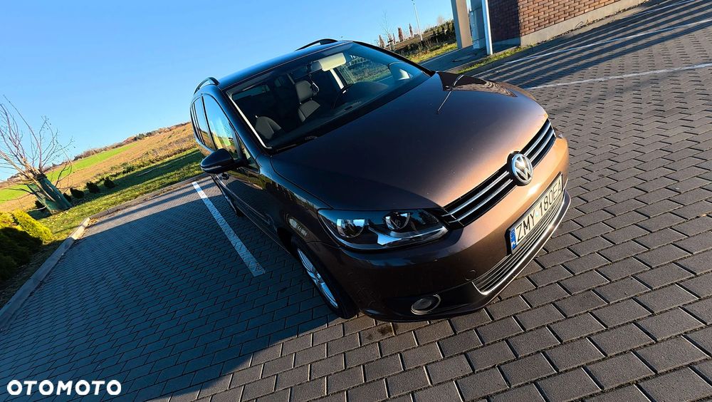 Volkswagen Touran 1.6 TDI DPF BlueMotion Technology DSG Highline - 8