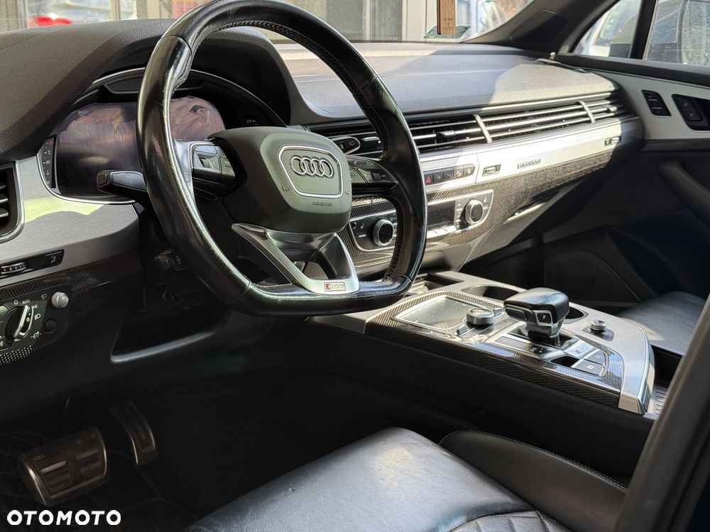 Audi SQ7 - 6
