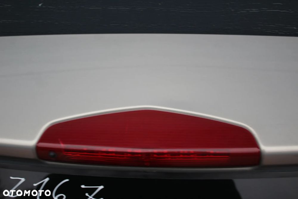 KLAPA BAGAŻNIKA OPEL ASTRA H GTC 3D Z167 - 3