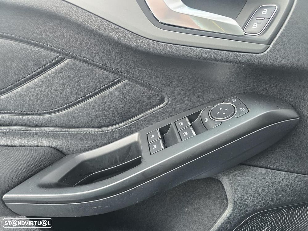 Ford Focus SW 1.5 TDCi EcoBlue Business - 23