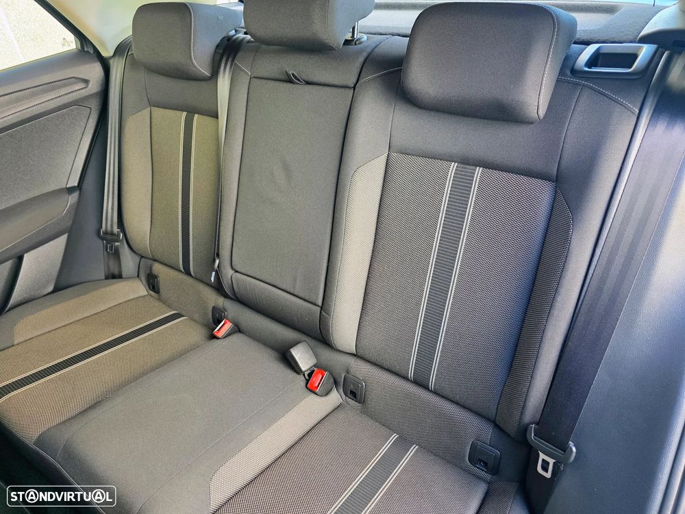 VW T-Roc 1.0 TSI Style - 46