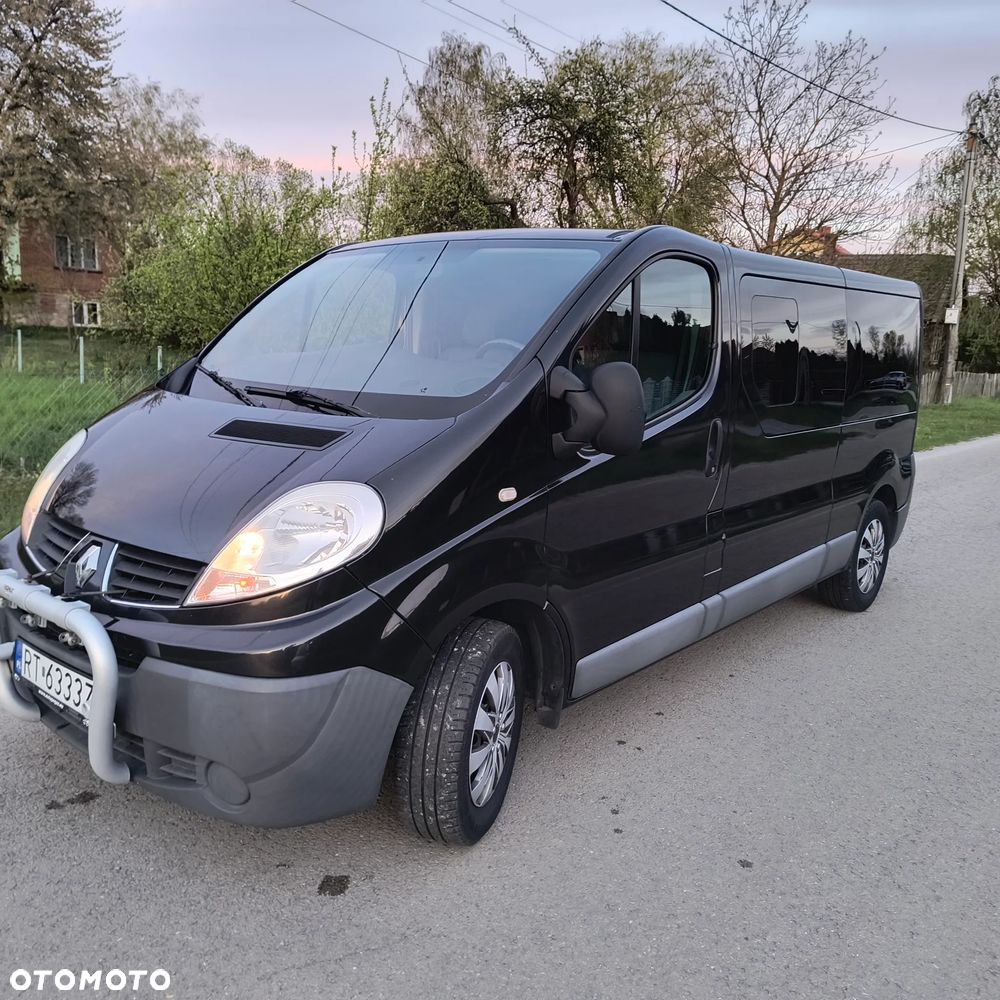 Renault Trafic - 1
