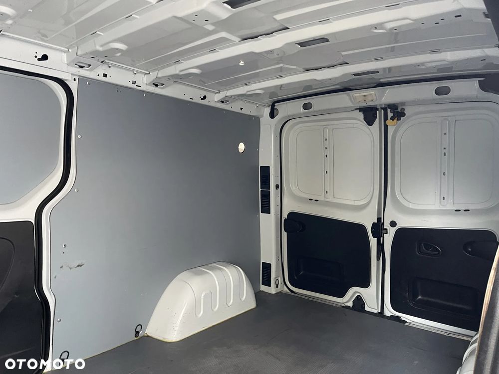 Renault Trafic L2H1 - 13