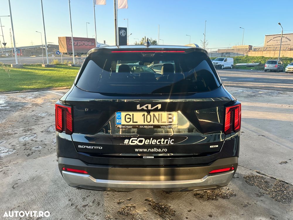 Kia Sorento 1.6 T-GDI HEV 6AT 4x2 7P Premium+ - 6
