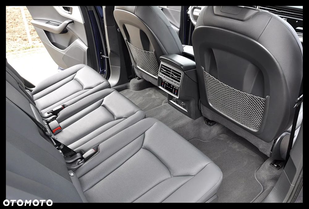 Audi Q7 - 32