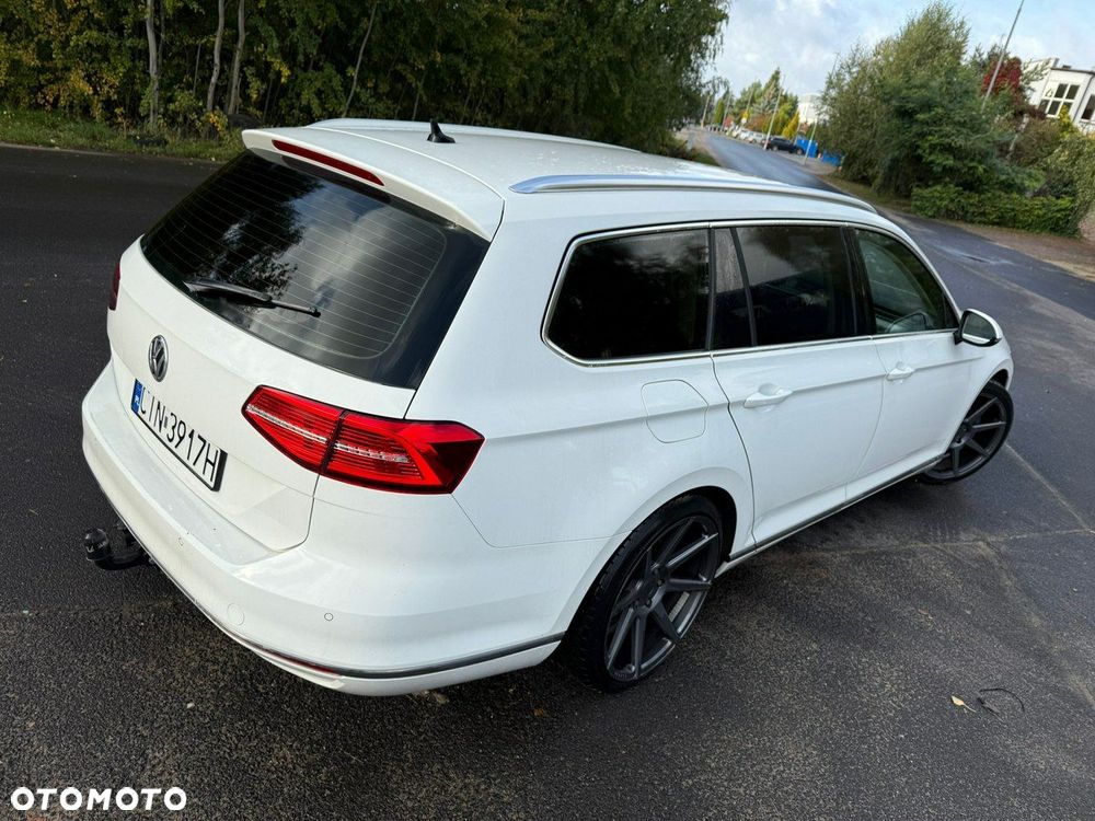Volkswagen Passat - 22