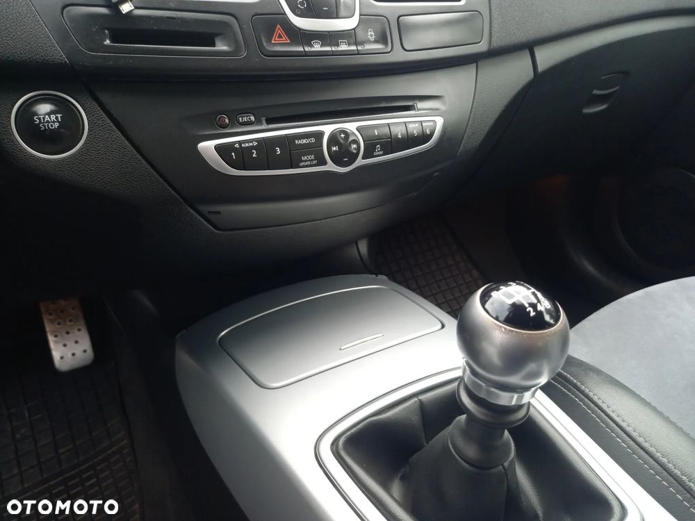 Renault Laguna II 2.0 GT Turbo - 13