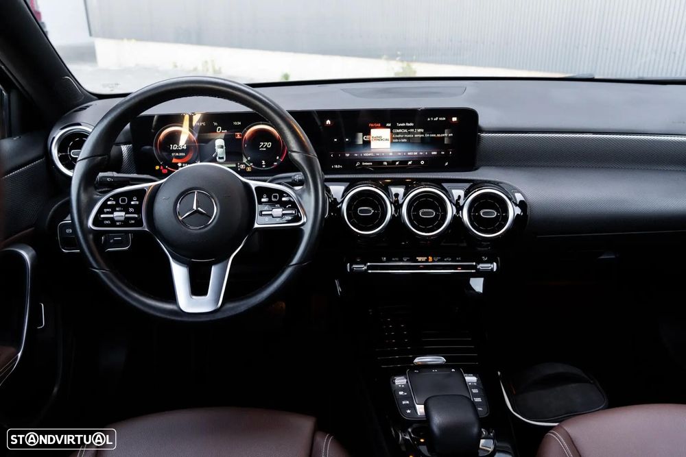 Mercedes-Benz A 180 Limousine d Progressive Aut. - 13