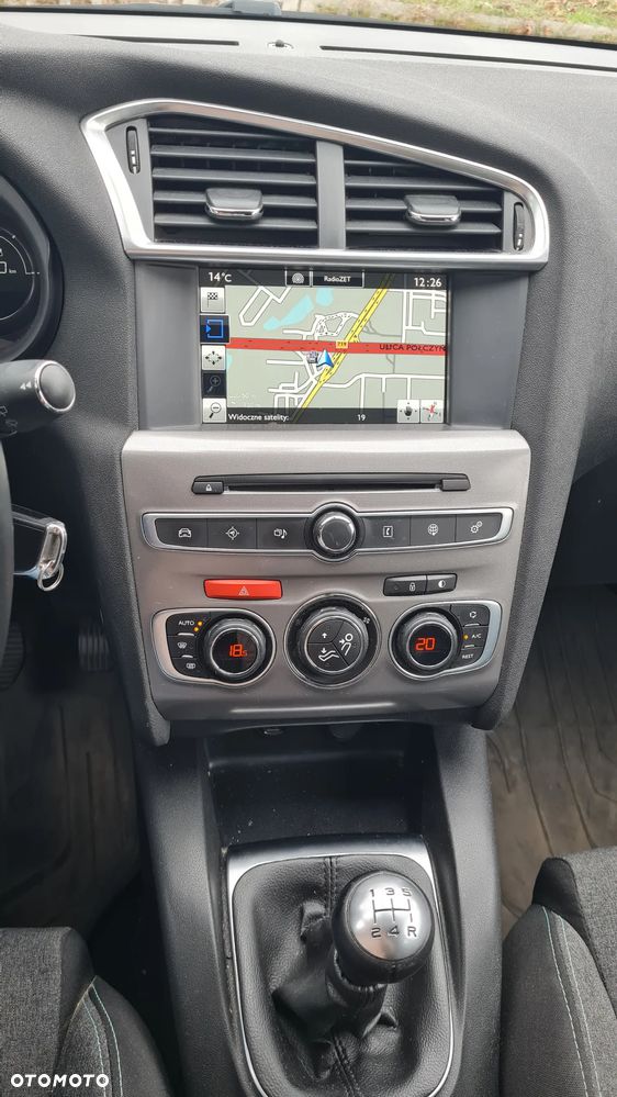 Citroën C4 1.2 PureTech MoreLife - 6