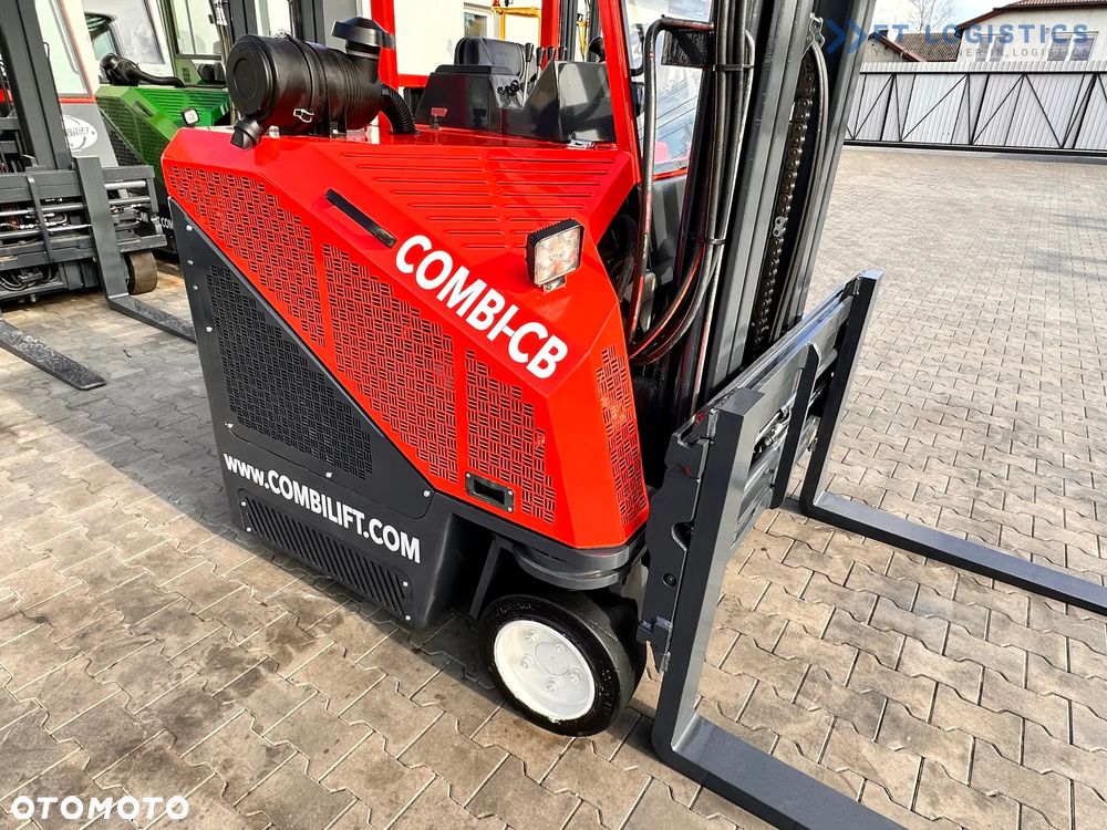 Combilift C3000CB / LPG / TRIPLEX / 5500MM / WOLNY SKOK / PRZESÓW + POZYCJONER WIDEŁ / JAK NOWY - 9