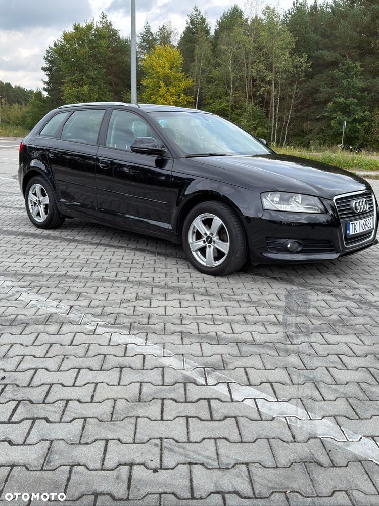 Audi A3 Sportback 2.0 TDI DPF Ambiente - 19