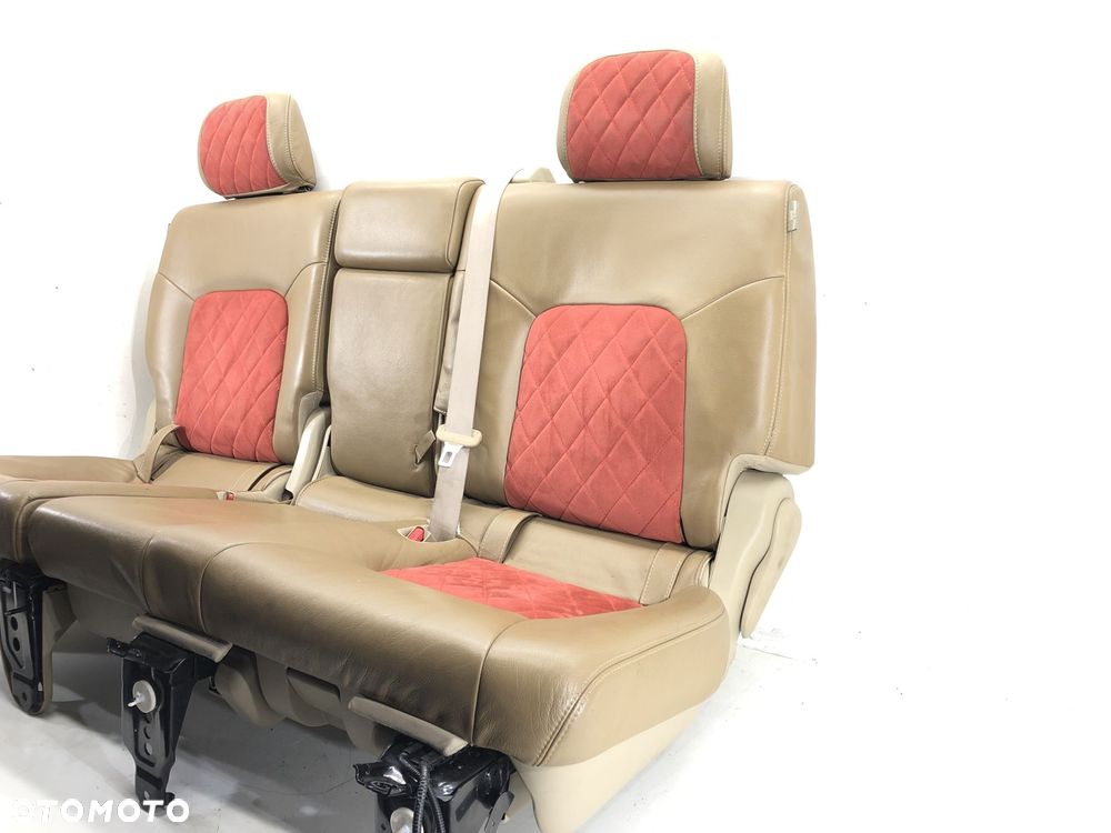 KANAPA TYŁ - 600.00 PLN - TOYOTA LAND CRUISER 200 (_J2_) 2007 - 2022 5.7 V8 (URJ200) 280 kW [381 - 7