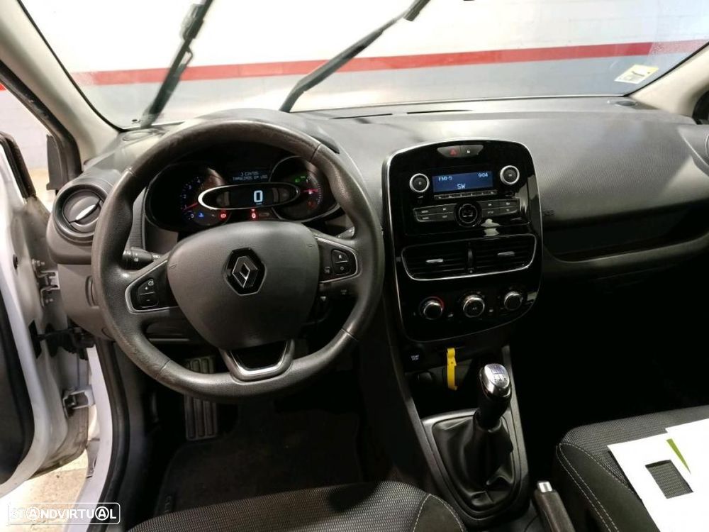 Renault Clio 1.5 dCi Zen - 3