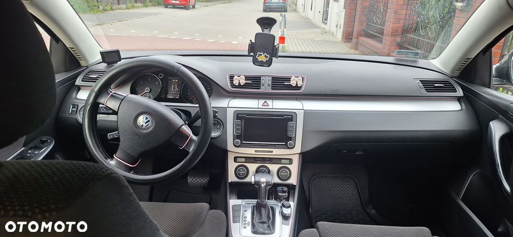Volkswagen Passat 2.0 TDI DPF Comfortline DSG - 28