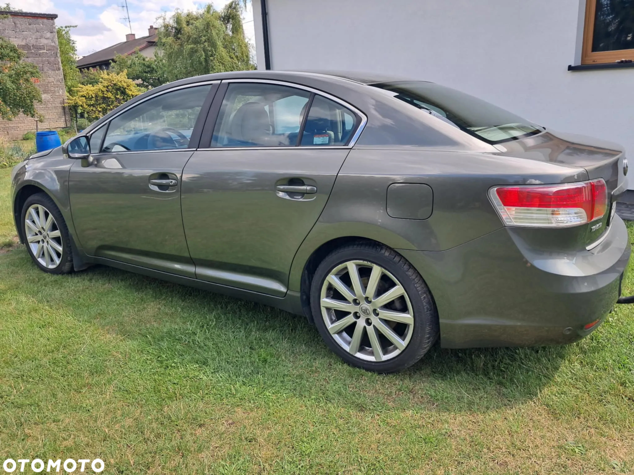 Toyota Avensis 2.0 Prestige NAVI - 6
