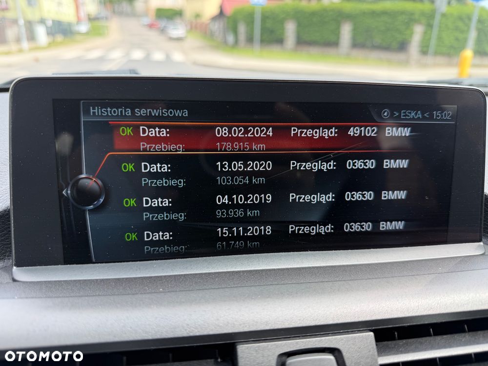 BMW Seria 1 118d - 24