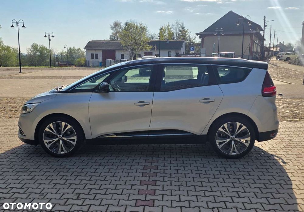 Renault Grand Scenic - 7