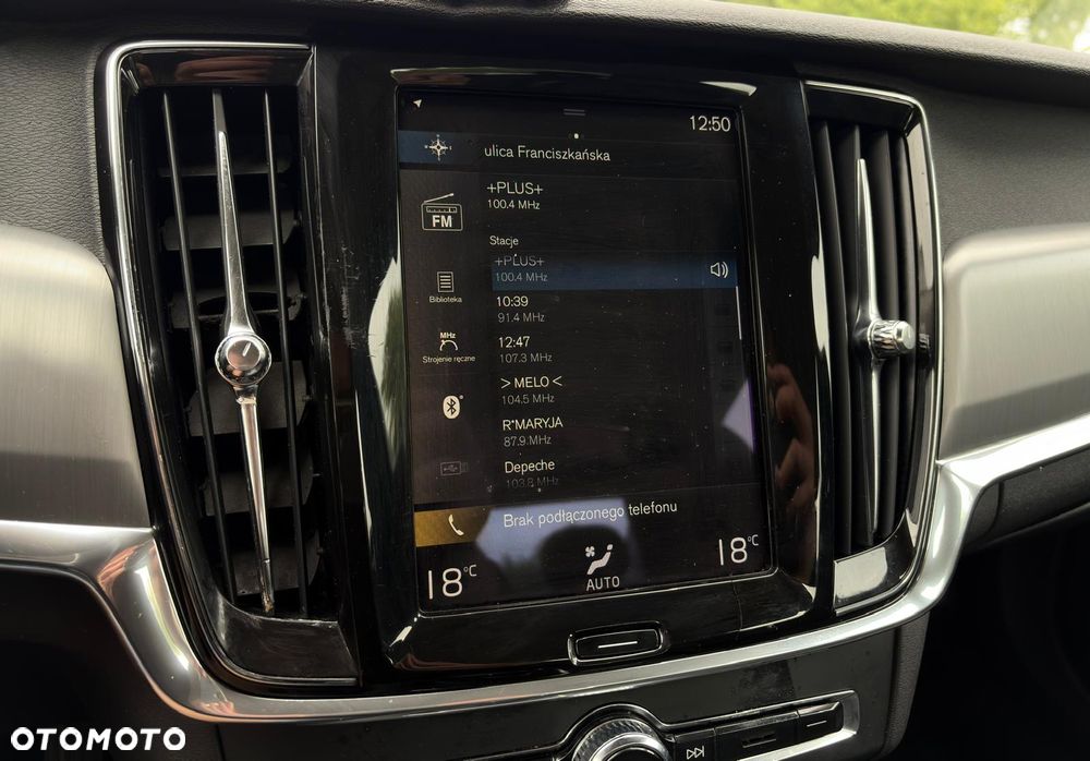 Volvo S90 D4 Momentum - 24